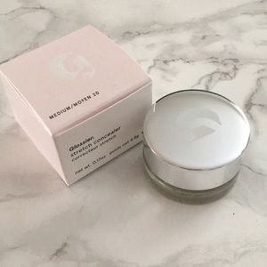 Glossier Stretch Concealer (OVER 15% OFF)